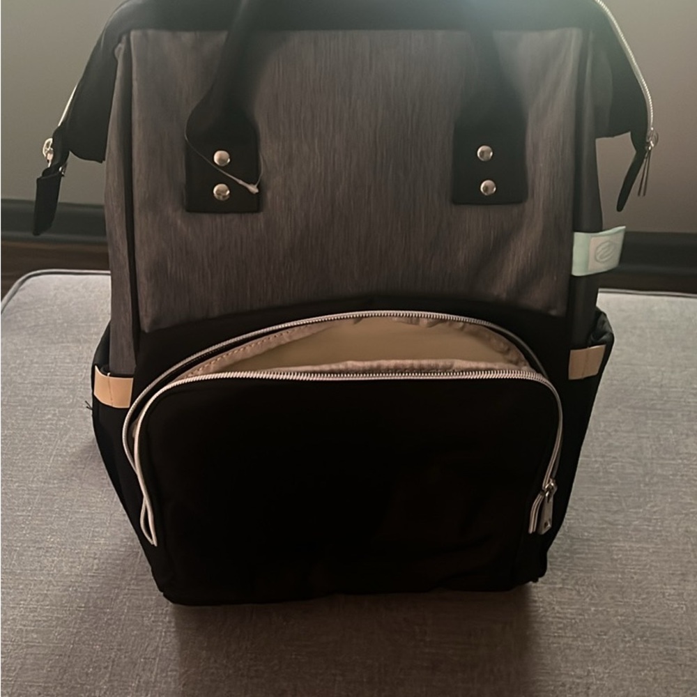 Stylish Black and Gray pumping Backpack